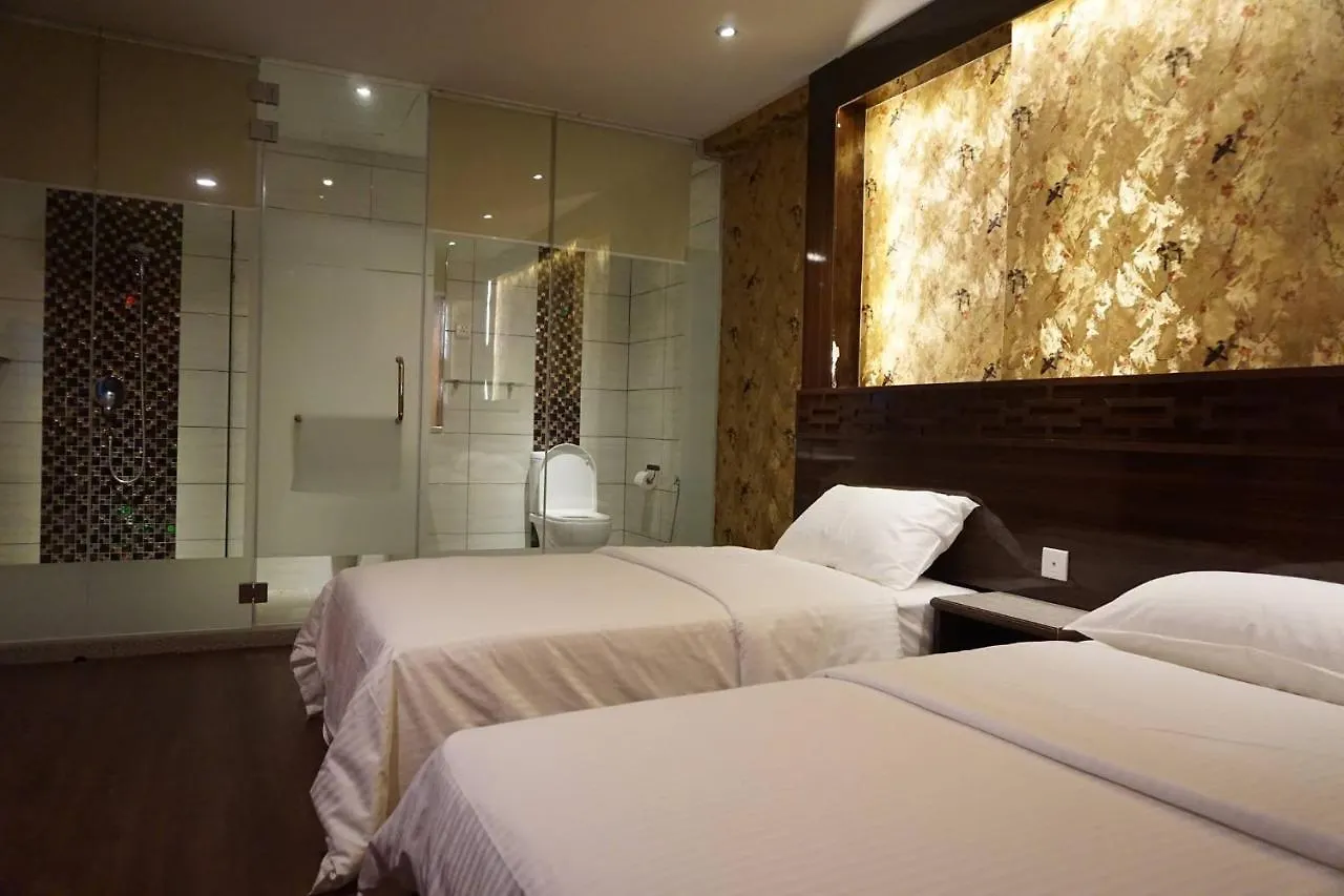 Q Collection Macalister Formerly Known As Apple Hotel Penang Джорджтаун Малайзия
