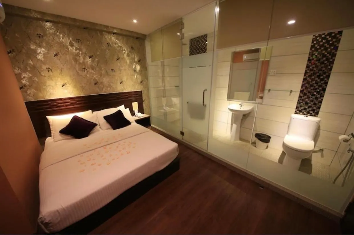 Q Collection Macalister Formerly Known As Apple Hotel Penang Джорджтаун